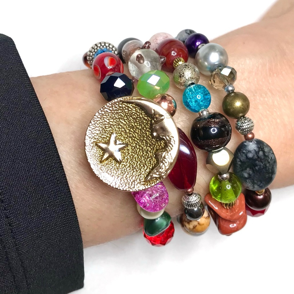 Handmade Bracelet with Vintage and Modern Elements (B76-5H) New Without Tags